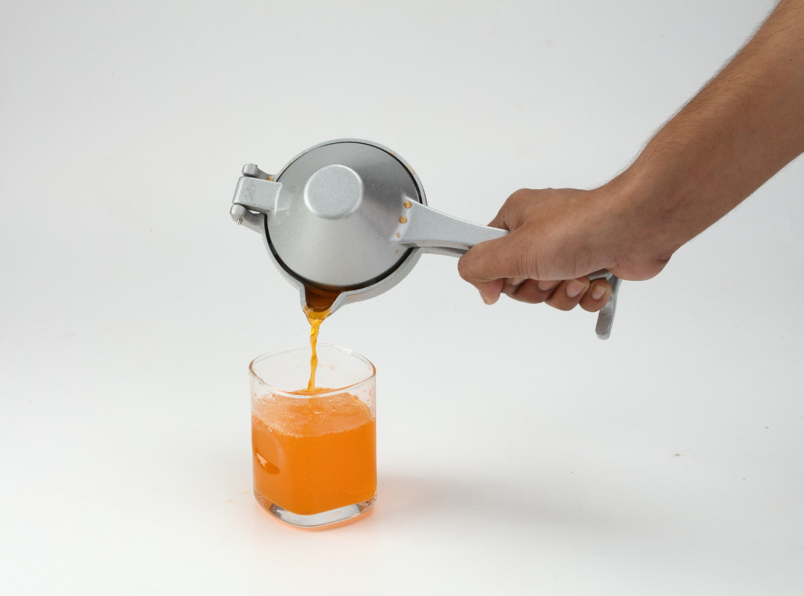Metal Hand Press Juicer for Lemons & Limes – Manual Fruit Squeezer