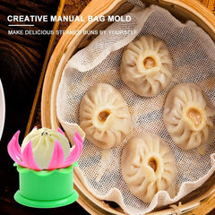 RRDIYZ Multi-Color Plastic Momos & Dumpling Maker with Dough Cutter
