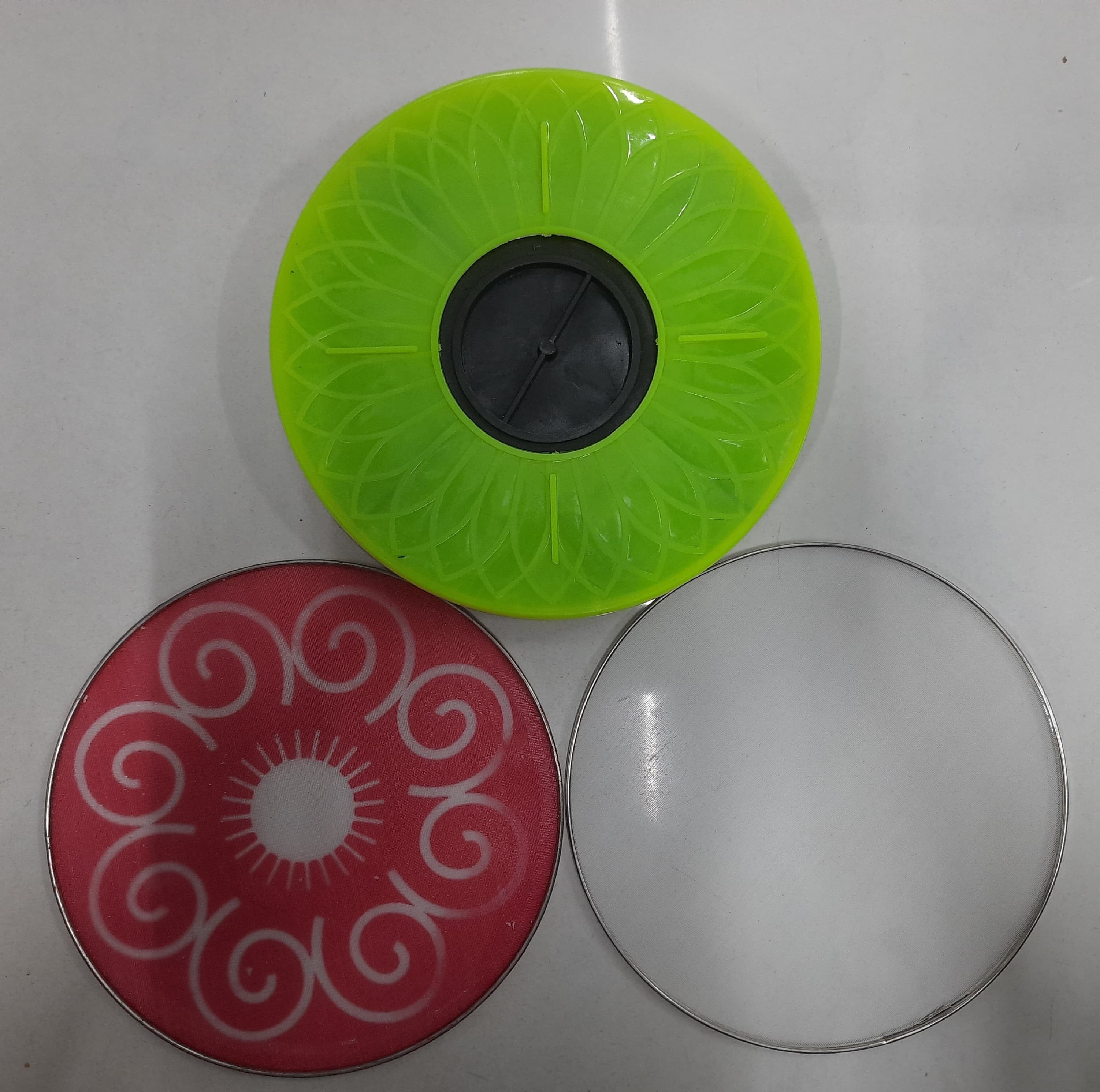 8-Inch Random Design Rangoli Set with Magic Box