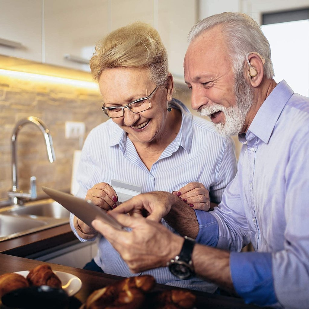 Cyber Sonic Hearing Aid – Smallest BTE, High Power, for Seniors
