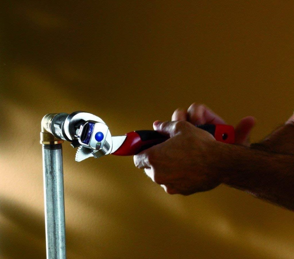 Snap & Grip Multifunction Stainless Steel Wrench Set – Adjustable Spanner Tools (Black & Red, Pack of 2)