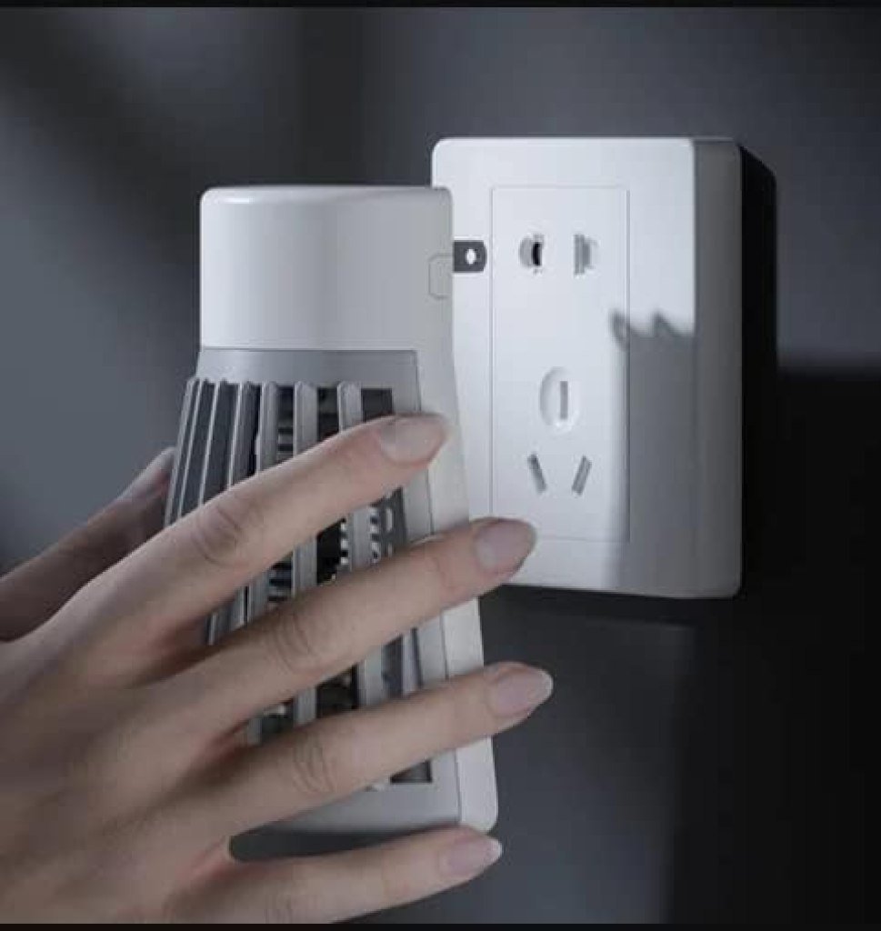 Electric Mosquito Killer Lamp – Plug-in UV Repellent for Home & Travel